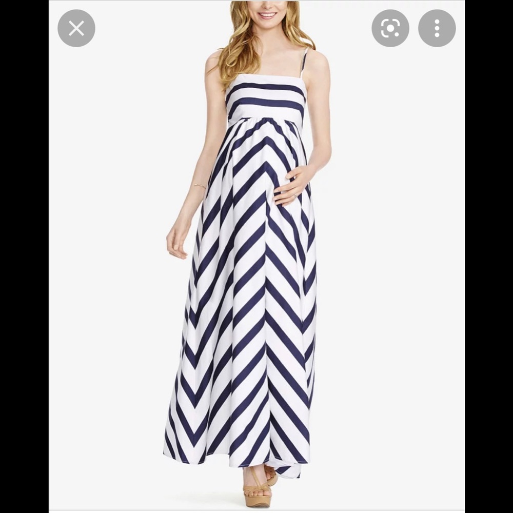 Jessica Simpson maternity long dress